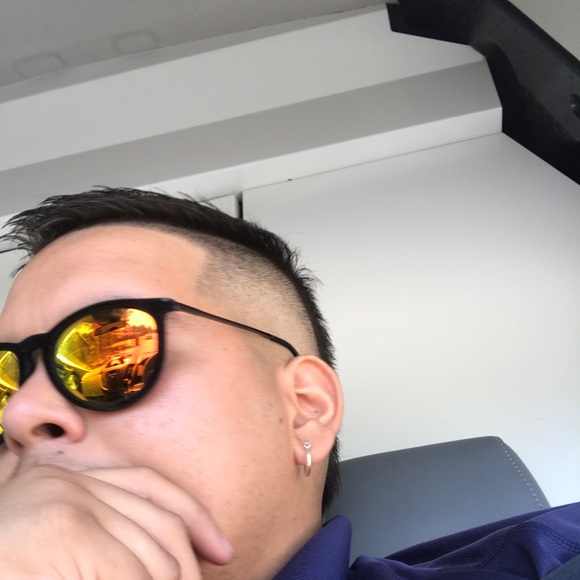 Meet your Posher, Elijah - Picture 1 of 1